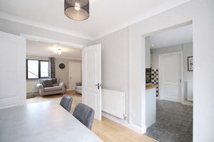 Dining Room- click for photo gallery